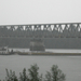 Vasúti híd hajóval, viharban