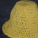 Sárga csipkés kalap